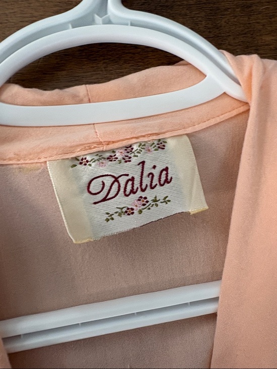 Vintage Dalia Peach Button-Front Two-Piece Skirt with Pockets - Picture 2 of 11